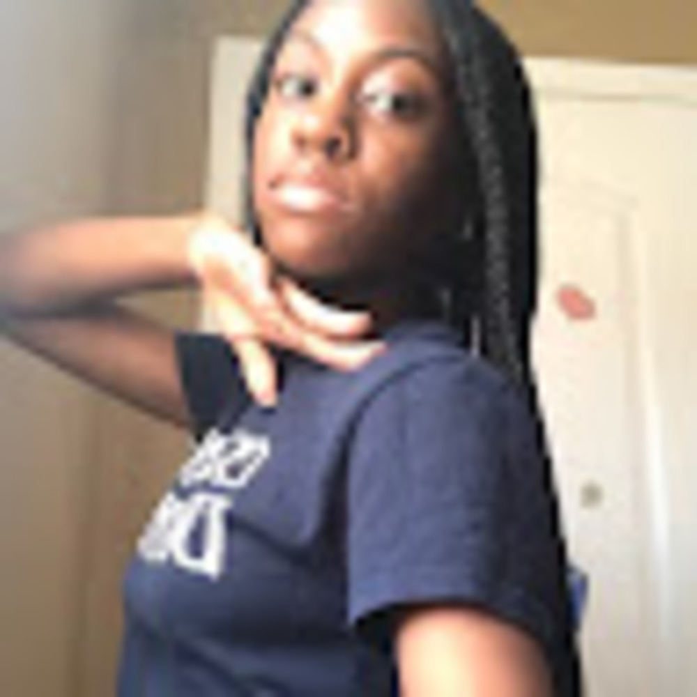 Meet your Posher, Daniya